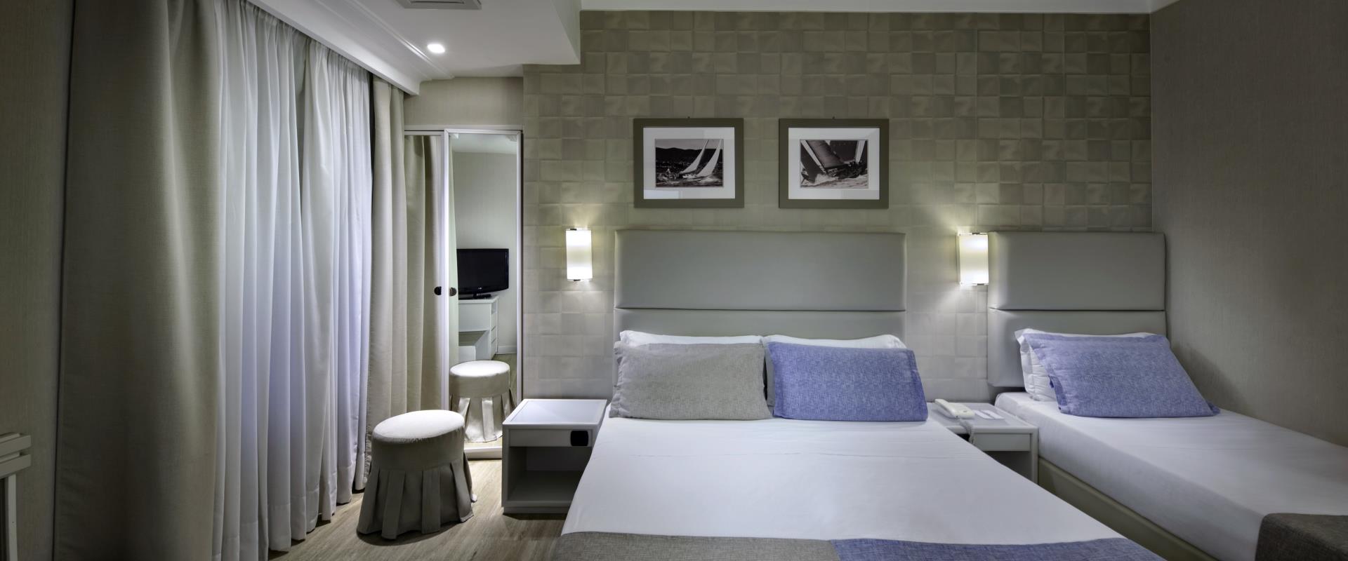 Double Comfort Room Triple Hotel Paradiso Naples