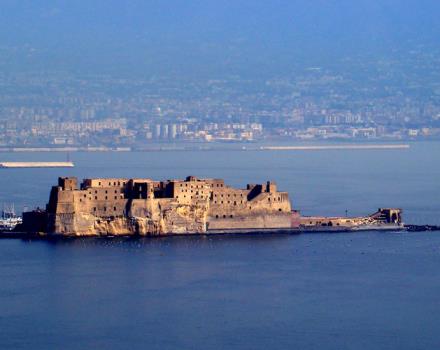Il BW Signature Collection Hotel Paradiso è  il luogo ideale per le tue vacanze a  Napoli.