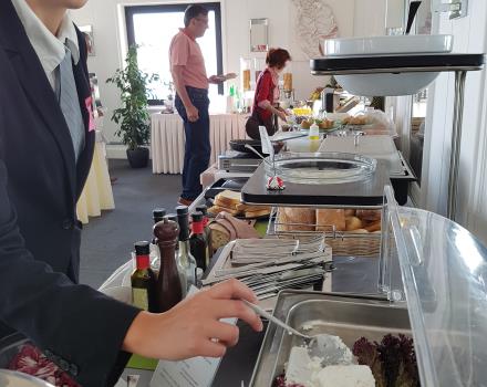 Ampia scelta di formaggi a colazione al Paradisblanco