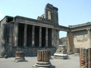 Un tour alla scoperta di Pompei e di tutte le su bellezze antiche!