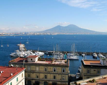 Are you going to visi Napoli and haven't found a hotel yet? Book at the BW Signature Collection Hotel Paradiso