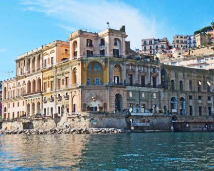 Scopri Posillipo con le escursioni del Gaiola Point, partner dell''Hotel Paradiso!